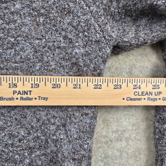 L.L. Bean Womens Gray Wool Blend Turtleneck Sweater Size XL Soft & Warm Knit - Picture 7 of 7